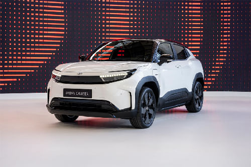 Toyota Urban Cruiser 2026 Front Side View