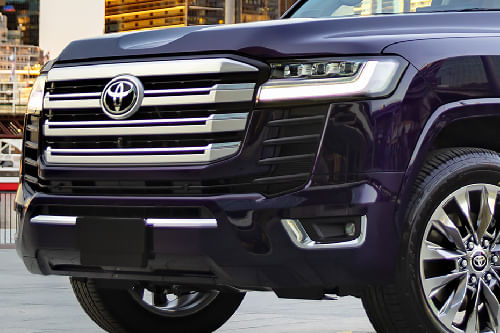 لاند كروزر 300 Grille View