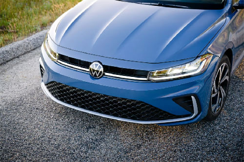 Jetta Grille View