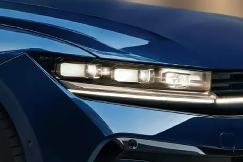 باسات Headlight