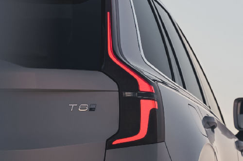XC90 Tail light