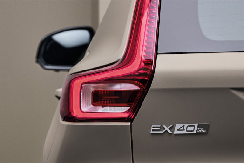 إي إكس 40 Tail light