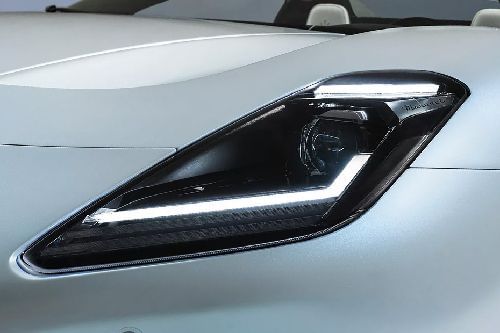 إم سي 20 تشييلو Headlight