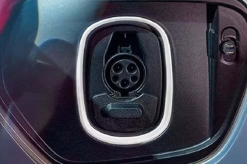 Gas Cap Open of ESCALADE IQ