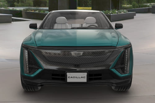 Full Front View of ليريك