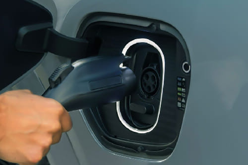 Gas Cap Open of إسكاليد آي كيو إل