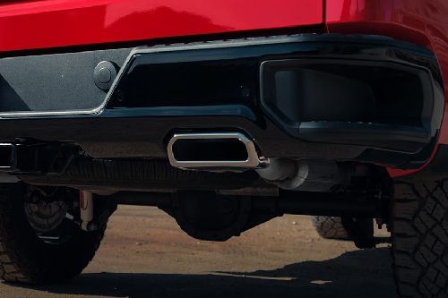 Exhaust Pipe of شفروليه سيلفرادو إل دي