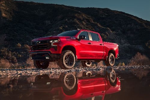 شفروليه سيلفرادو إل دي Front Angle High View