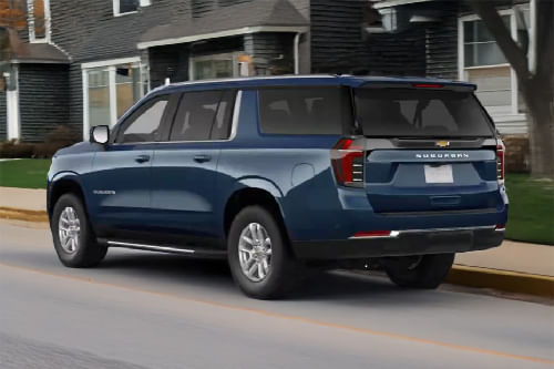 Rear Cross Side View of Chevrolet Suburban
