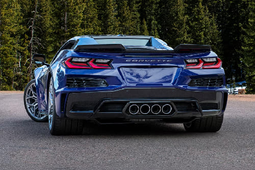 Full Rear View of شفروليه كورفيت زد آر 1