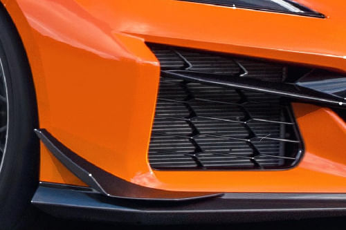 كورفيت زورا Front Fog Lamp