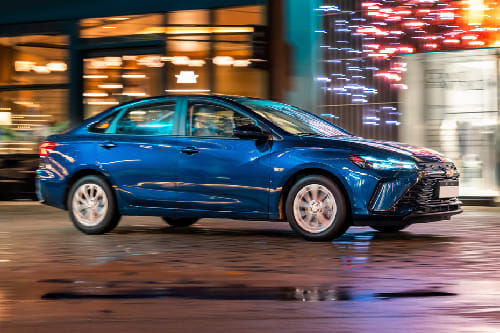 Cruze Medium Angle Front View