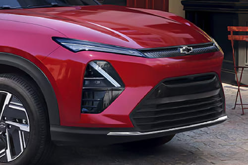 Captiva EV Grille View