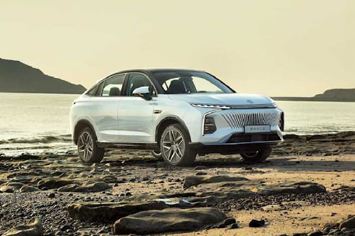 إم جي ويل Front Medium View