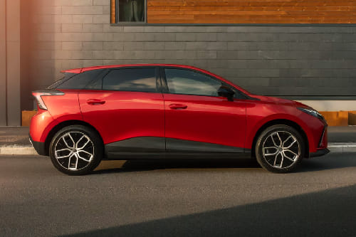 4 Medium Angle Front View