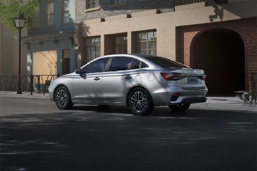 Rear Cross Side View of MG 5