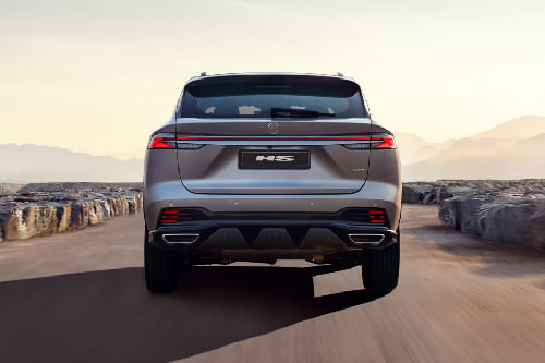 Full Rear View of إم جي HS