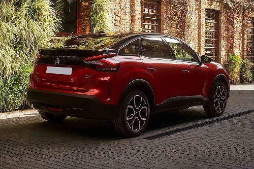 Rear Cross Side View of سيتروين C4