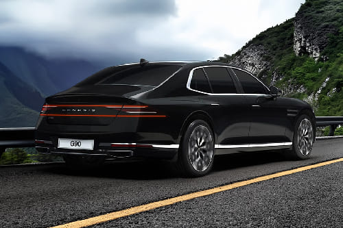 G90 Rear angle view