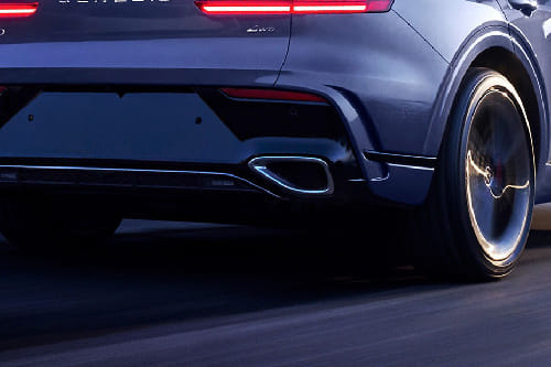 أنبوب العادم