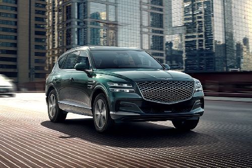 Genesis  GV80 Front angle low view