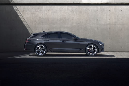 G70 SB Medium Angle Front View