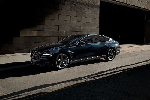 جينيسيس جي 80 Front Side View