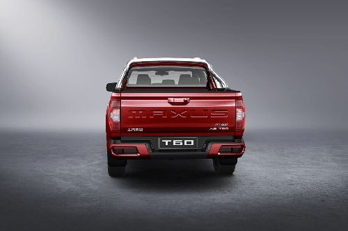 Full Rear View of ماكسيوس T60
