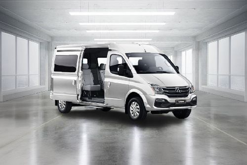 ماكسيوس في 80 باص Drivers Sideview