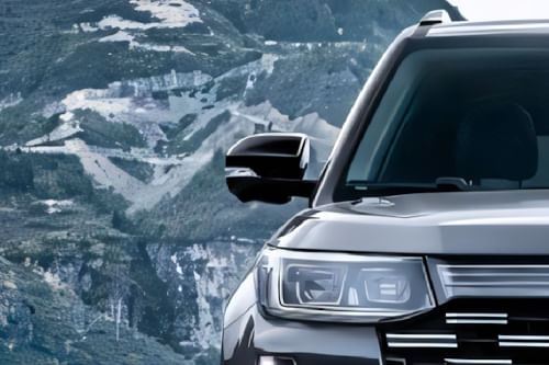 Changan CS95 Drivers Side Mirror Front Angle