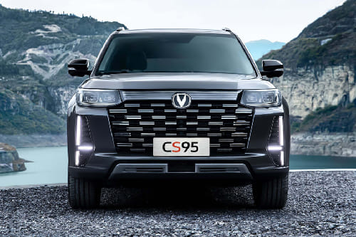 Full Front View of سي اس95