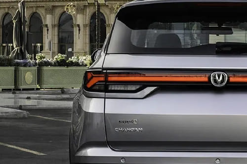 CS35 Plus Tail light