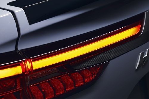 H6 GT Tail light