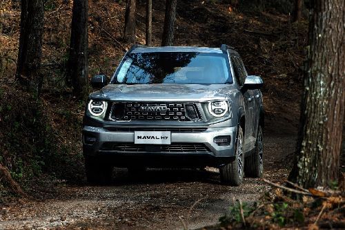 Full Front View of H7