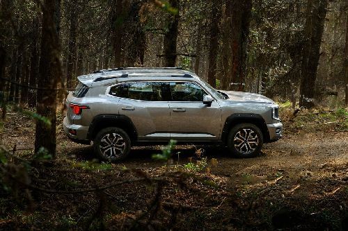 H7 Medium Angle Front View