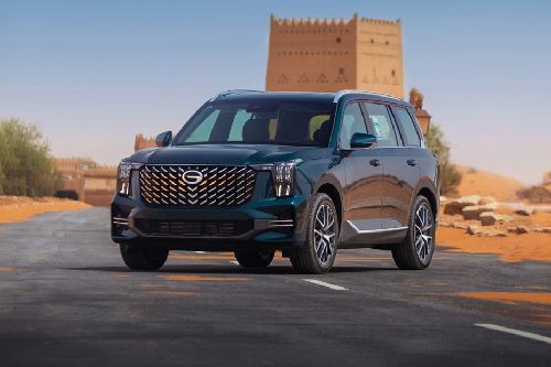 جي أي سي GS8 Front Cross Side View