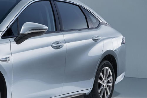 آيون إي إس Door handle