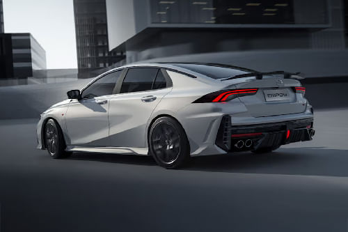 Rear Cross Side View of جي أي سي إمباو سبورت