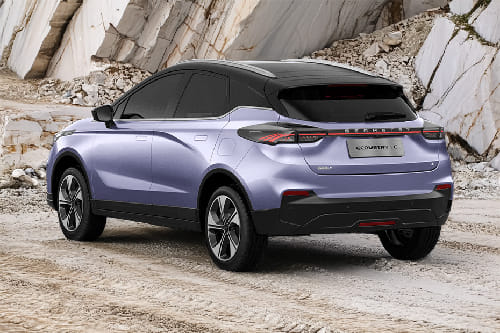 Rear Medium View of Geely GEOMETRY C