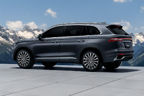 Rear Cross View of Geely MONJARO