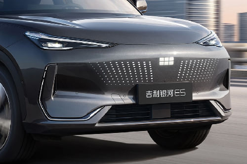 جالاكسي E5 Grille View