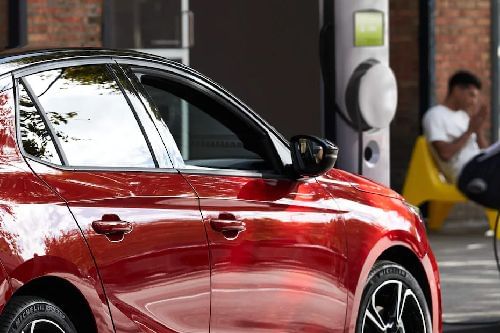 أوبل كورسا Drivers Side Mirror Rear Angle