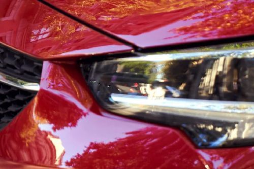 كورسا Headlight