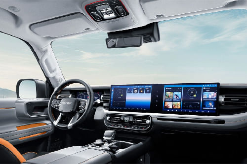 Dashboard View of BJ40 Pro