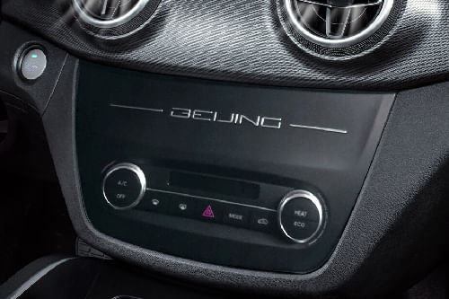 Front AC Controls of BAIC EU5