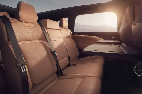 لوسيد جرافيتي Rear Seats