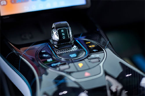 بي واي دي سيل Gear Shifter