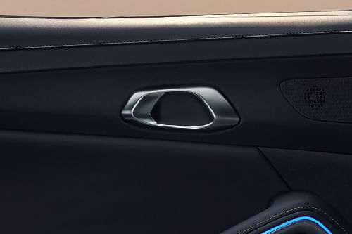 door handle interior of بي واي دي أتو 2