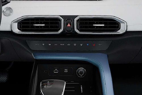 Front AC Controls of جيتور X50