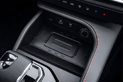 Power Accessories Outlet View of جيتور X50